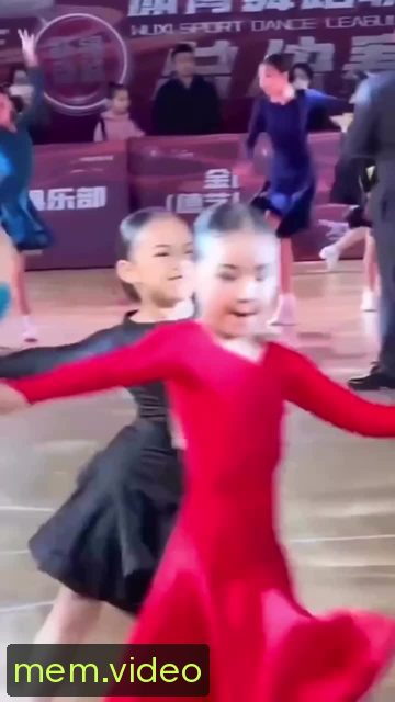 Кадр на 0:16