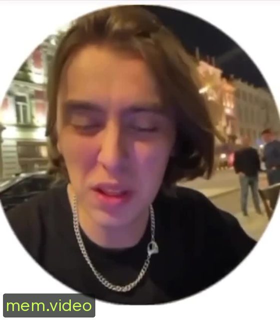 Кадр на 0:04