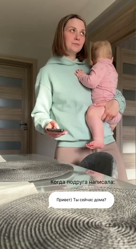 Кадр: Рената Литвинова у окна в чёрном платье — оригинал со звуком