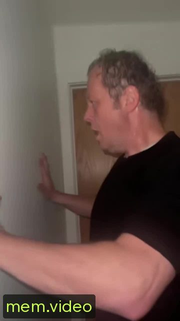 Кадр на 0:04