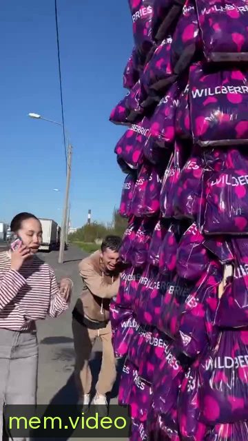 Кадр на 0:04