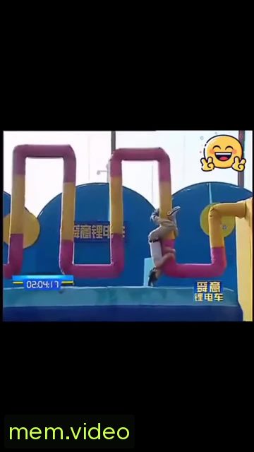 Кадр на 0:08