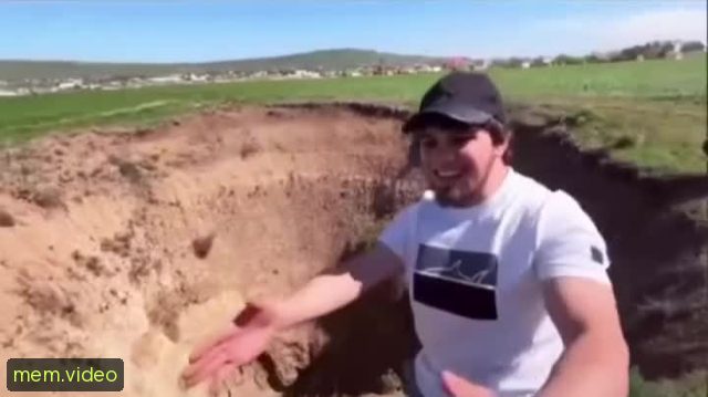 Кадр на 0:04