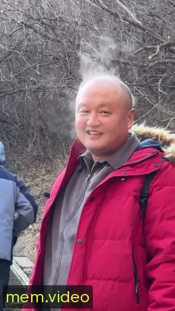 Кадр на 0:04