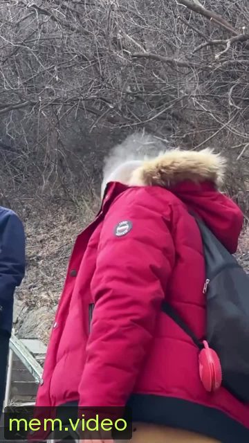 Кадр на 0:06