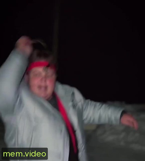 Кадр на 0:02
