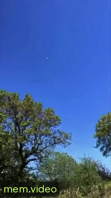 Кадр на 0:03
