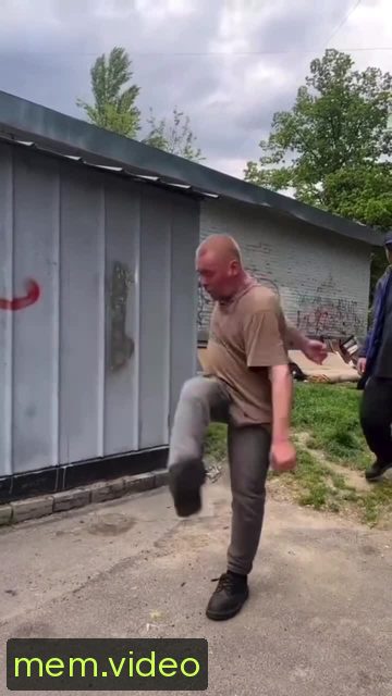 Кадр на 0:01
