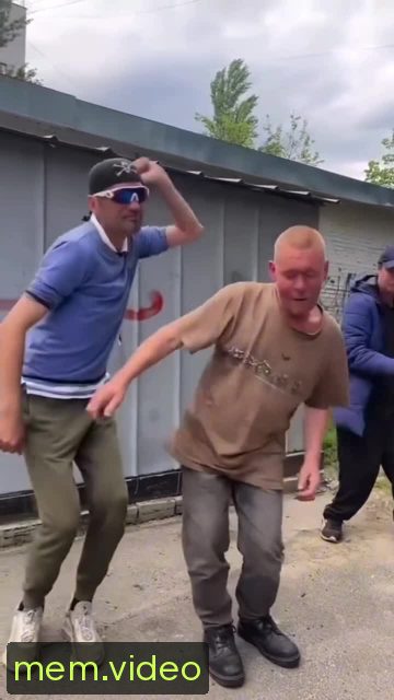Кадр на 0:10