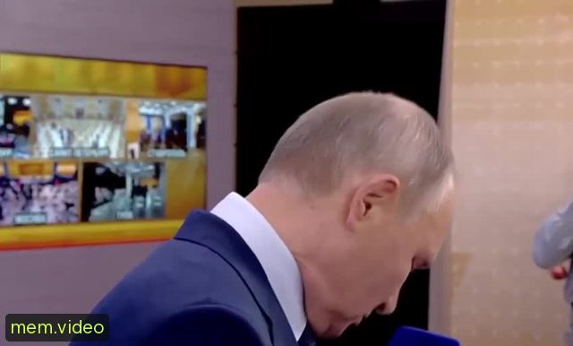 Кадр на 0:02