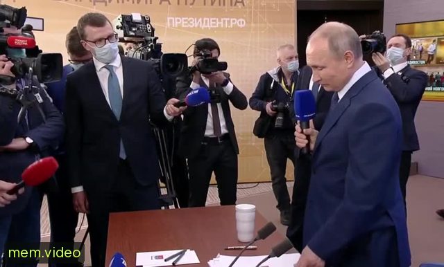 Кадр на 0:05
