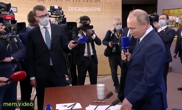 Кадр на 0:06