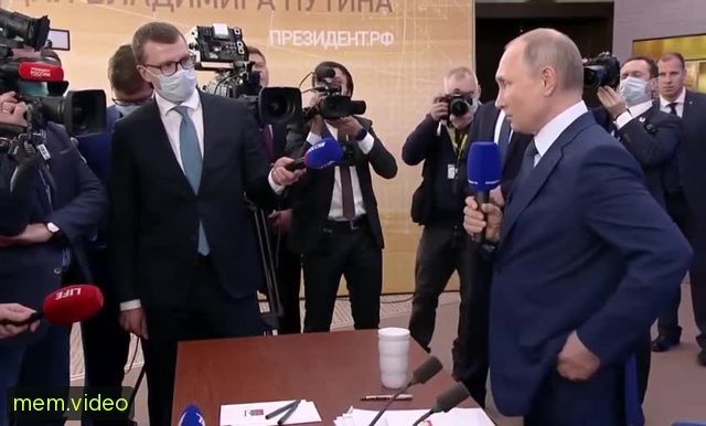 Кадр на 0:09