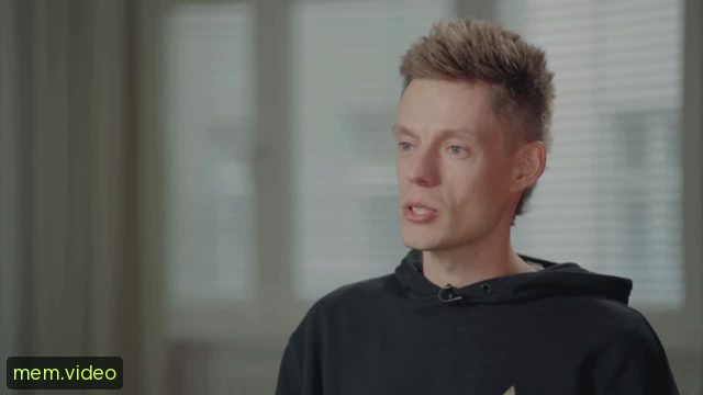 Кадр на 0:02
