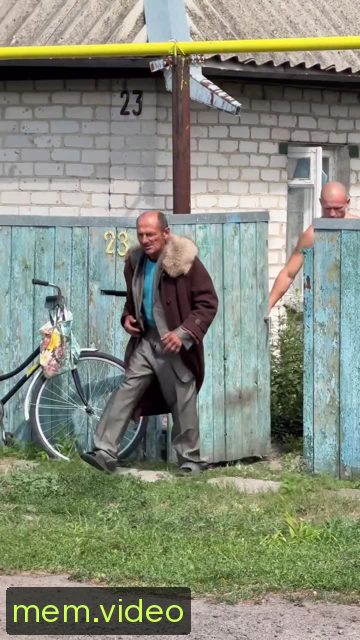 Кадр на 0:01