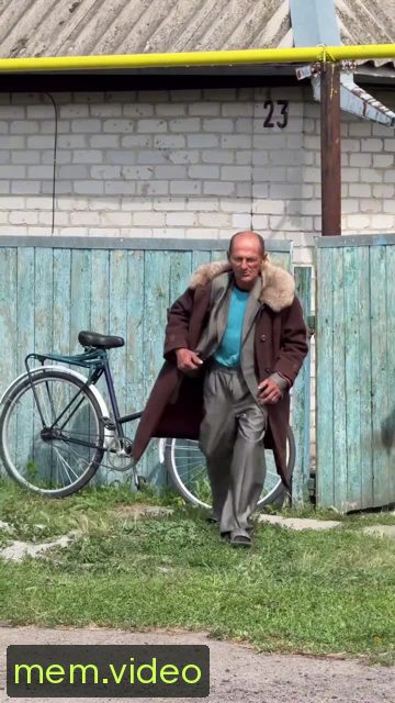 Кадр на 0:01