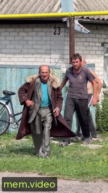 Кадр на 0:02
