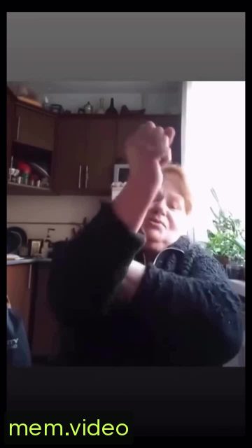 Кадр на 0:03