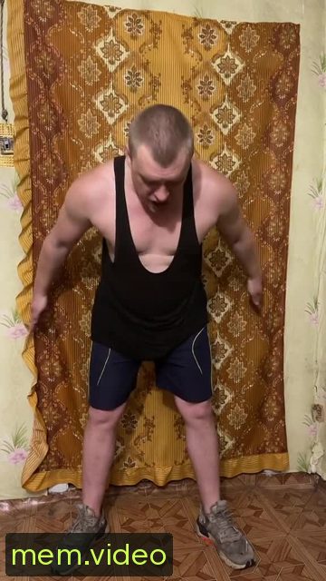 Кадр на 0:03