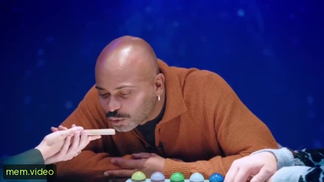 Кадр на 0:21