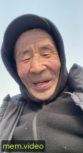 Кадр на 0:02