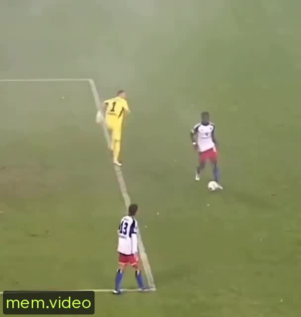 Кадр на 0:02