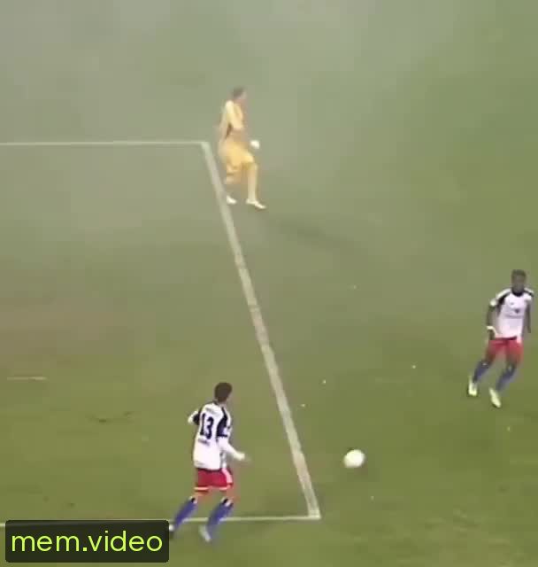 Кадр на 0:03