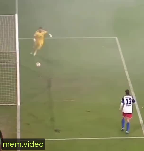 Кадр на 0:05
