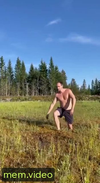 Кадр на 0:01
