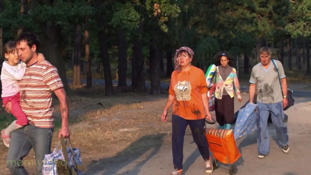 Кадр: Мем из сериала «Сваты»: «А где вы были? — Отдыхали»