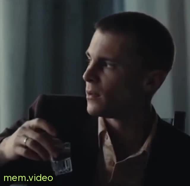 Кадр на 0:02