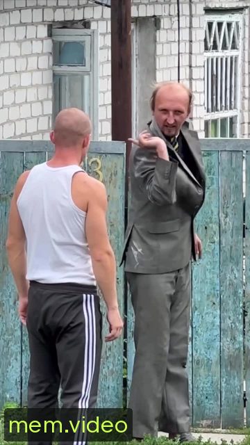 Кадр на 0:15