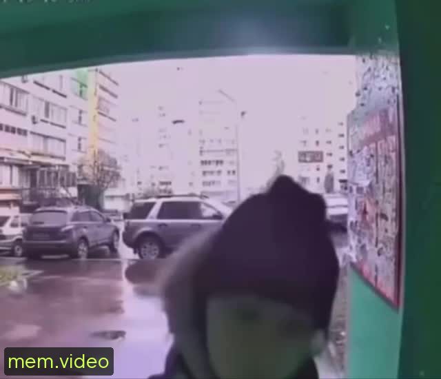 Кадр на 0:01