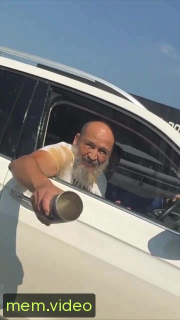 Кадр на 0:05