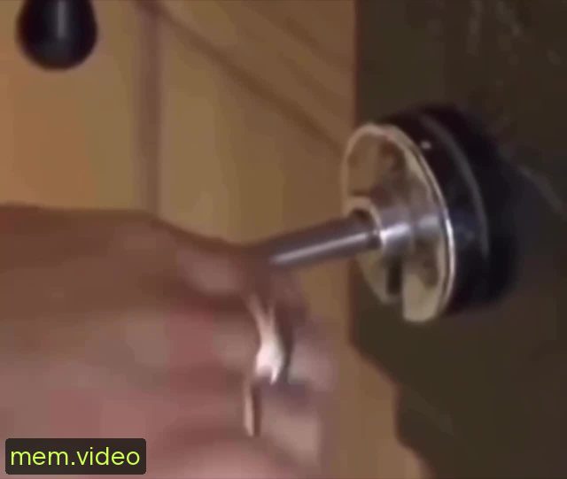 Кадр на 0:01