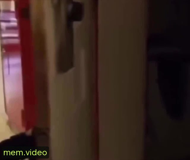 Кадр на 0:06