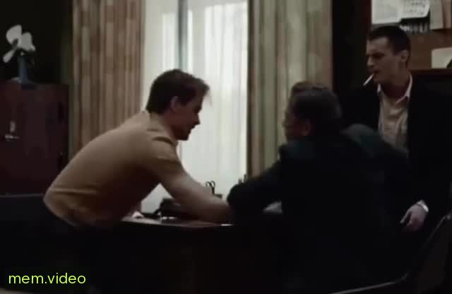 Кадр на 0:01
