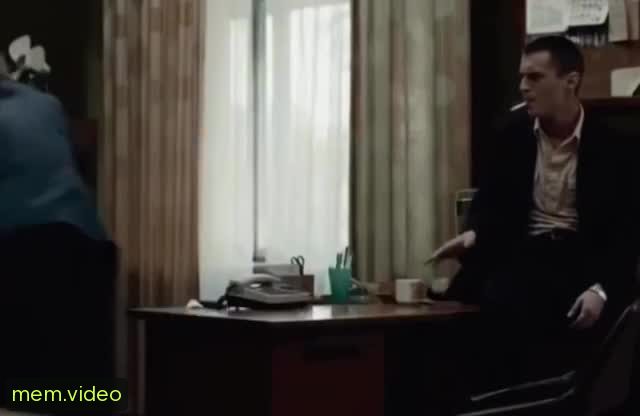 Кадр на 0:02