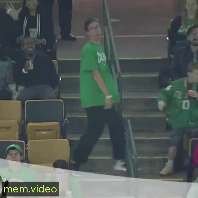 Кадр на 0:09