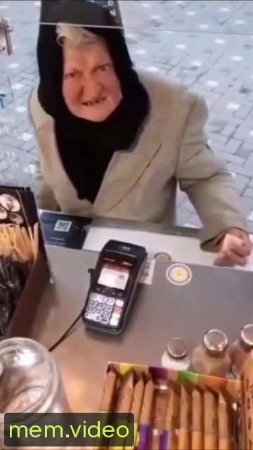 Кадр на 0:08
