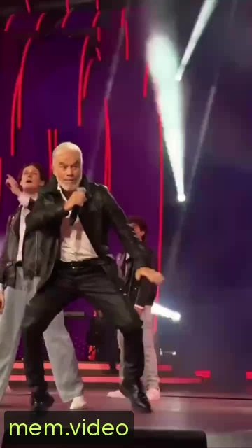 Кадр на 0:09