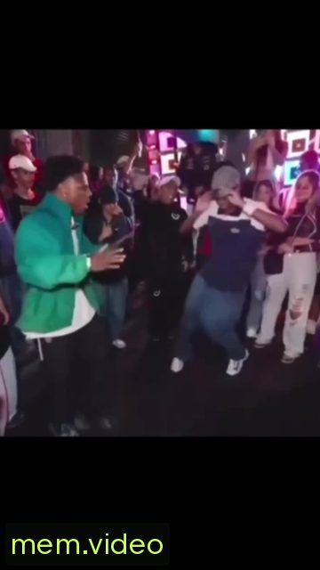 Кадр на 0:06