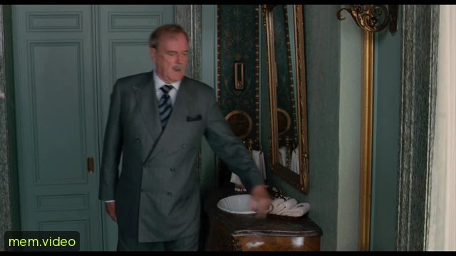 Кадр на 0:16