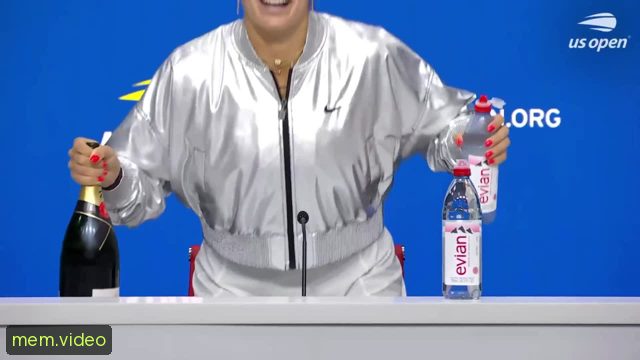 Кадр на 0:01