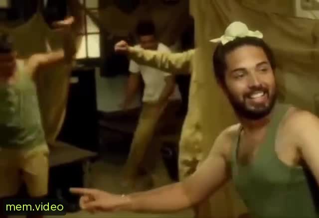 Кадр на 0:02