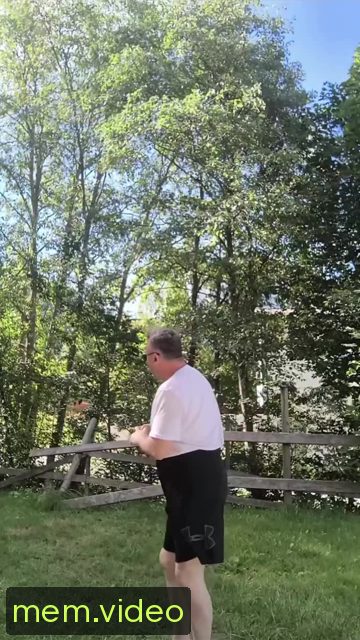 Кадр на 0:52