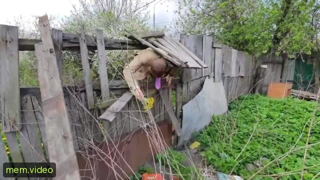 Кадр на 0:02
