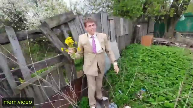 Кадр на 0:23