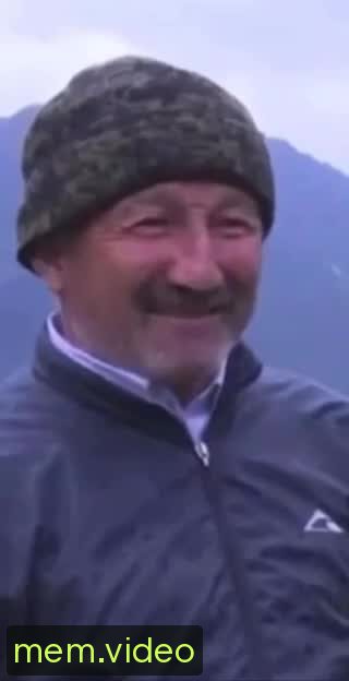 Кадр на 0:17