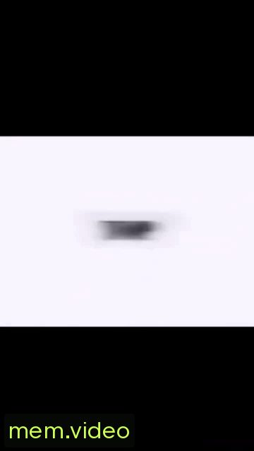 Кадр на 0:02